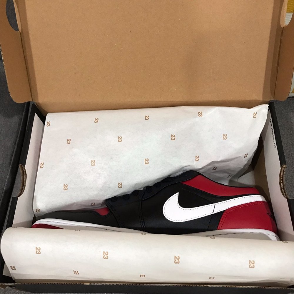 Nike Air Jordan 1 Low Alternate Bred Toe 553558-066 Size 10.5 Mens - Picture 10 of 16